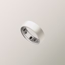 Oura Ring 4 Ceramic in Cloud finish, product image